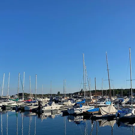 Glamping Grindhuset Hotell Helgeroa Exteriör bild